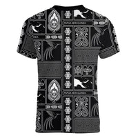 Papua New Guinea Heritage Motif Women V-Neck T-Shirt Black Version LT05 - Polynesian Pride