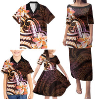 Polynesian Art Tattoo Family Matching Puletasi and Hawaiian Shirt Plumeria Flowers Peach Gradient