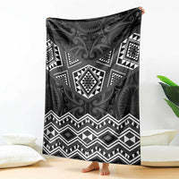 New Zealand Aotearoa Blanket Black Taniko Art Maori Pattern