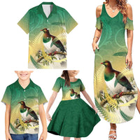 New Zealand Pigeon Kereru Family Matching Summer Maxi Dress and Hawaiian Shirt Maori Fern Art Green Gradient - Polynesian Pride