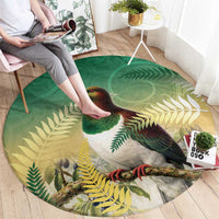 New Zealand Pigeon Kereru Round Carpet Maori Fern Art Green Gradient - Polynesian Pride