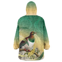 New Zealand Pigeon Kereru Wearable Blanket Hoodie Maori Fern Art Green Gradient - Polynesian Pride