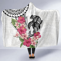 White Polynesian Hammerhead Shark Tribal Pattern Hooded Blanket LT05 - Polynesian Pride