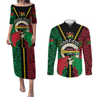 Vanuatu 46th Independence Day Couples Matching Puletasi and Long Sleeve Button Shirt Long God Yumi Stanap Wild Boar LT05 Black - Polynesian Pride