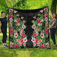 Hawaii Tropical Flowers Quilt Black Polynesian Tattoo Art