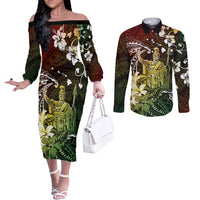 Hawaii King Kamehameha Day Couples Matching Off The Shoulder Long Sleeve Dress and Long Sleeve Button Shirt Polynesian Pattern Mix Hibiscus Reggae