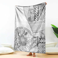 Samoa Siapo Elegant Blanket Hibiscus White Motifs - Polynesian Pride