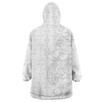 Tokelau White Sunday Wearable Blanket Hoodie Elegant Hibiscus Polynesian Tribal Pattern LT05 - Polynesian Pride