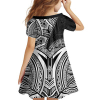 Hibiscus With Black Austronesian Tattoo Pattern Kid Short Sleeve Dress LT05 - Polynesian Pride