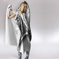 Solomon Islands Nguzunguzu Hooded Blanket Polynesian Tribal Pattern