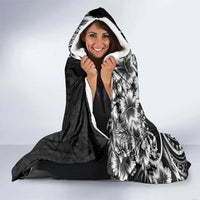 Polynesian Women's Day Hooded Blanket Black Hibiscus Flowers With Polynesian Pattern LT05 - Polynesian Pride