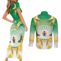 Cook Islands Christmas Couples Matching Short Sleeve Bodycon Dress and Long Sleeve Button Shirt Seashell Santa Beach Vibes - Polynesian Pride