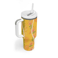Hawaii Maile Lei Tumbler With Handle With Yellow Monstera Pattern