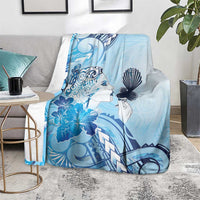 Aotearoa Maori Wahine Blanket Fantail Bird Blue Gold Marble