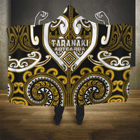 Aotearoa Taranaki Hooded Blanket Maori Tribal Pattern