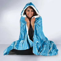 Hawaii Blue Hibiscus Pikake Lei Hooded Blanket - Polynesian Pride
