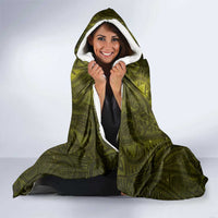 New Zealand Matariki Hiwaiterangi Hooded Blanket Maori Moko Yellow Galaxy