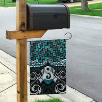 New Zealand Maori Garden Flag Poutama Pikorua - Single Twist Paua Shell
