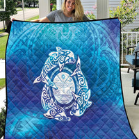 Marshall Islands Manit Day Quilt Tribal Dolphin With Marshall Seal - Polynesian Pride
