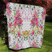 Hawaii Palaka Quilt White Tribal Pattern With Tropical Flowers - Polynesian Pride