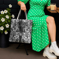 Hawaii Palaka Tote Bag Black Tribal Pattern With Tropical Flowers - Polynesian Pride