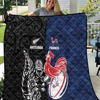 France And New Zealand Rugby Quilt Les Bleus Rooster With Maori Tiki LT05 Black - Polynesian Pride