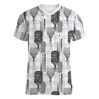 Aloha Hawaii Vintage Kahili Pa'a Lima Women V-Neck T-Shirt Palaka Print Hinahina