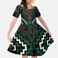 Maori Taiaha Pounamu Whakairo Personalized Kid Short Sleeve Dress Jade Poutama Motifs