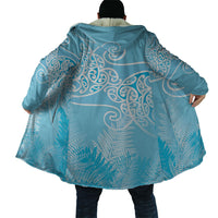 Aotearoa Maori Koru Curves Cloak Silver Ferns - Turquoise