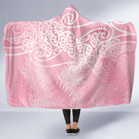 Aotearoa Maori Koru Curves Hooded Blanket Silver Ferns - Rose Pink