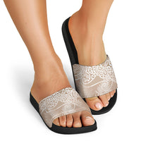 Aotearoa Maori Koru Curves Slide Sandals Silver Ferns - Mocha