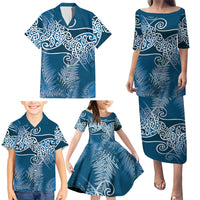 Aotearoa Maori Koru Curves Family Matching Puletasi and Hawaiian Shirt Silver Ferns - Navy Blue