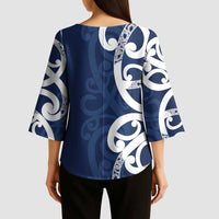 New Zealand Maori Mo Bros Kimono Sleeve Blouse Blue Ribbon With Koru Kowhaiwhai - Polynesian Pride