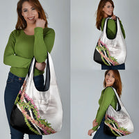 Hawaii Mokihana Mix Pikake Leis Mahalo 'Olelo Grocery Bag White Tapa LT7 - Polynesian Pride