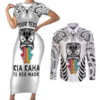personalised-kia-kaha-te-reo-maori-couples-matching-short-sleeve-bodycon-dress-and-long-sleeve-button-shirts-hei-tiki-mix-koru-white