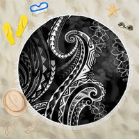 Polynesia Plumeria Lei Beach Blanket Black Curves Motif