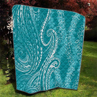 Polynesia Plumeria Lei Quilt Teal Curves Motif