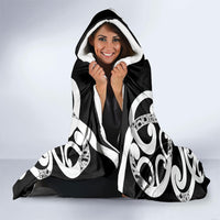 New Zealand WC2026 Black Hooded Blanket Silver Fern LT7 - Polynesian Pride