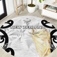 New Zealand WC2026 White Round Carpet Silver Fern LT7 White - Polynesian Pride