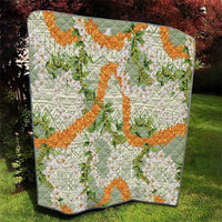 Aloha Festive Hawaii Quilt Mokihana - Maile Leis in Muted Summer - Polynesian Pride