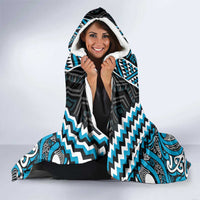 Maori Tukutuku Taniko Motifs Hooded Blanket Turquoise Poutama Mix Kowhaiwhai