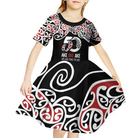 Kia Kaha Te Reo Maori Kid Short Sleeve Dress 50 Years Mo Ake Tonu Te Reo - Polynesian Pride