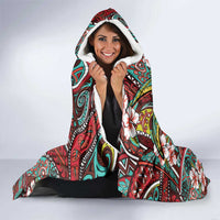 Personalised Hawaii Tribal Humpback Whale Hooded Blanket Ulaula Hibiscus Seamless Pattern