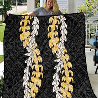 Puakenikeni and Maile Lei Quilt Black Double Strand Lei