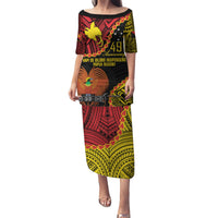 Personalised Papua New Guinea 49th Anniversary Puletasi Hapi De bilong Indipendens Papua Niugini LT9 Long Dress Black - Polynesian Pride