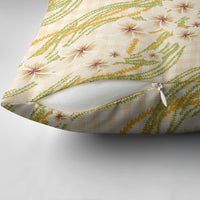 Melemele Ahiahia Hawai'i Palaka Plumeria Pillow Cover Puakenikeni and Maile Lei