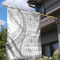 Polynesian White Sunday Garden Flag Lotu Tamaiti Melanesian Pattern - Polynesian Pride