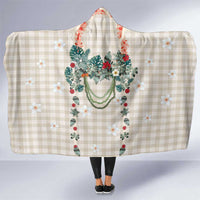 Brown Hawaiian Palaka Hooded Blanket Kukui Nut Money Lei - Polynesian Pride