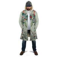 Sage Green Hawaiian Palaka Cloak Kukui Nut Money Lei - Polynesian Pride