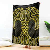 Mahi-dawg Maori Ta Moko Poutama Art Blanket